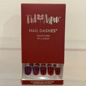 Red Aspen ‘Fall for Christine’ Press-On Nails